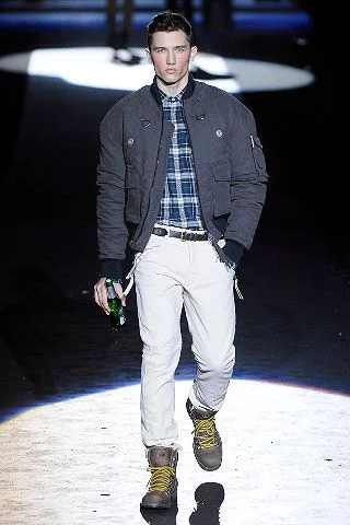 Look 24